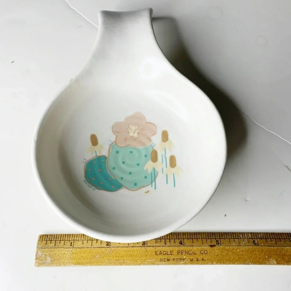 Vintage Treasure Craft Camarillo Spoon Rest